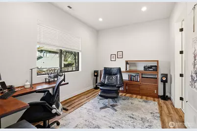 18111 84th Avenue W, Edmonds, WA 98026 - Photo 15