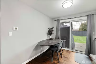 2005 9th Avenue SE, Puyallup, WA 98372 - Photo 9