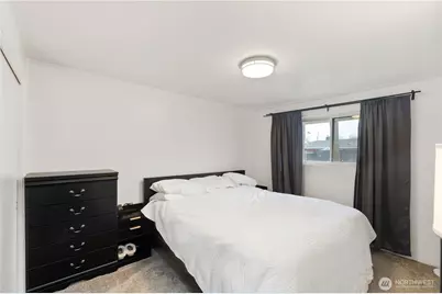 2005 9th Avenue SE, Puyallup, WA 98372 - Photo 11