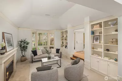 1716 Bellevue Way NE, Bellevue, WA 98004 - Photo 5