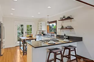 332 25th Ave, Seattle, WA 98122 - Photo 7