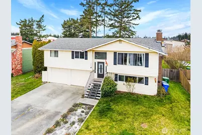 587 NW Fairhaven Drive, Oak Harbor, WA 98277 - Photo 3