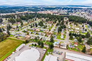 587 NW Fairhaven Dr, Oak Harbor, WA 98277 - Photo 37