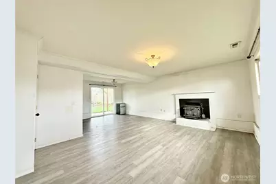 587 NW Fairhaven Drive, Oak Harbor, WA 98277 - Photo 5