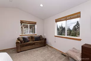 235 E Heights Pl N, Belfair, WA 98528 - Photo 25