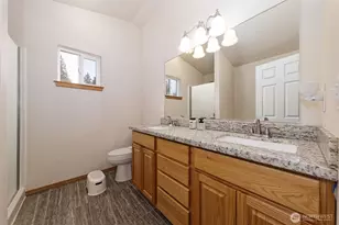 235 E Heights Pl N, Belfair, WA 98528 - Photo 27