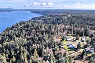 235 E Heights Pl N, Belfair, WA 98528 - Photo 11