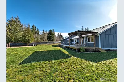235 E Heights Place, Belfair, WA 98528 - Photo 39