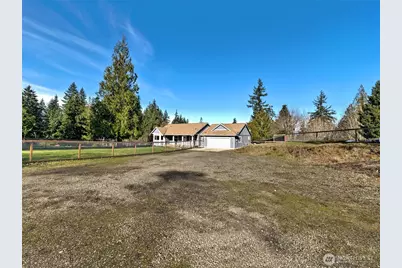 235 E Heights Place, Belfair, WA 98528 - Photo 9