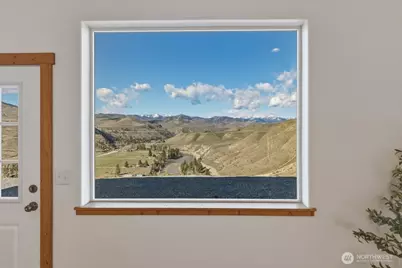2 Island View Lane, Methow, WA 98834 - Photo 11
