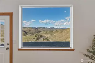 2 Is Vw Ln, Methow, WA 98834 - Photo 11