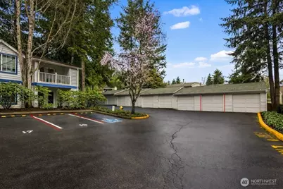 8653 Avondale Rd NE #D208, Redmond, WA 98052 - Photo 31