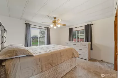 806 SE Mockingbird Drive, College Place, WA 99324 - Photo 11