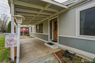 806 SE Mockingbird Dr, College Place, WA 99324 - Photo 31