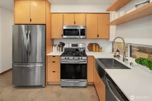 3827 23rd Ave W, Seattle, WA 98199 - Photo 9