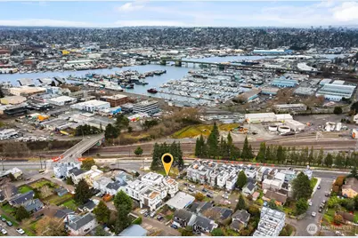 3827 23rd Avenue W #C, Seattle, WA 98199 - Photo 23