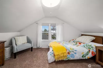 2520 Locust Avenue W, University Place, WA 98466 - Photo 15