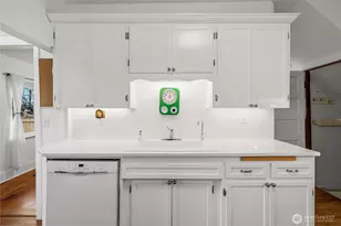 2520 Locust Ave W, University Place, WA 98466 - Photo 13