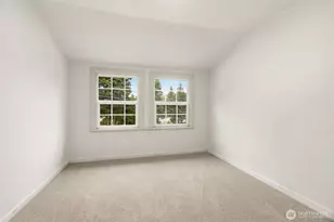 921 N 50th St, Seattle, WA 98103 - Photo 23