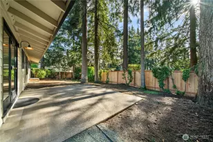 11903 NE 142nd Pl, Kirkland, WA 98034 - Photo 35