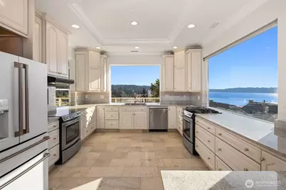 6404 NE 181st Street #A&B, Kenmore, WA 98028 - Photo 13