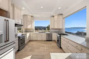 6404 NE 181st St, Kenmore, WA 98028 - Photo 13