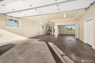 6404 NE 181st St, Kenmore, WA 98028 - Photo 31