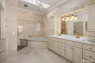 6404 NE 181st St, Kenmore, WA 98028 - Photo 27