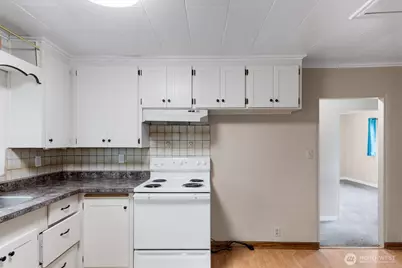 3329 Virginia Way, Longview, WA 98632 - Photo 13