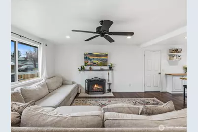 5715 91st Place NE, Marysville, WA 98270 - Photo 7