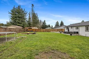 5715 91st Pl NE, Marysville, WA 98270 - Photo 33