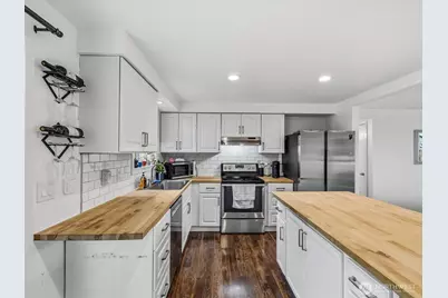 5715 91st Place NE, Marysville, WA 98270 - Photo 13