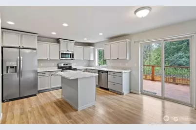 683 SE Olga Circle, Port Orchard, WA 98366 - Photo 5