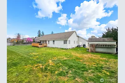 2727 180th Street E, Tacoma, WA 98445 - Photo 25