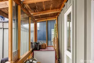 9452 25th Ave SW, Seattle, WA 98106 - Photo 23