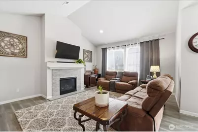 9939 Justman Street SE, Yelm, WA 98597 - Photo 11