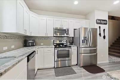 9939 Justman Street SE, Yelm, WA 98597 - Photo 7