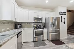 9939 Justman Street Southeast, Yelm, WA 98597 - Photo 7