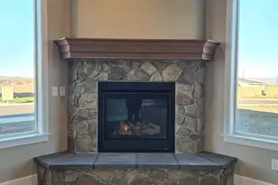 4606 W Larch Ave, Yakima, WA 98903 - Photo 9