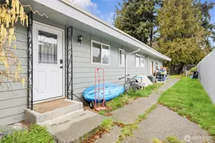 1529 W 13th St, Port Angeles, WA 98363 - Photo 3