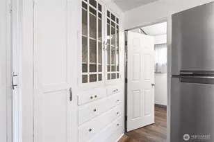 1016 E Orange Ave, Burlington, WA 98233 - Photo 17