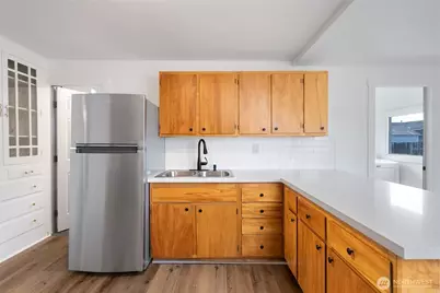 1016 E Orange Avenue, Burlington, WA 98233 - Photo 15