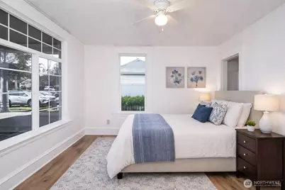 1016 E Orange Avenue, Burlington, WA 98233 - Photo 9