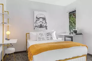 2613 3rd Ave W, Seattle, WA 98119 - Photo 27