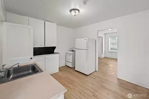 10916 Yakima Ave S, Tacoma, WA 98444 - Photo 5