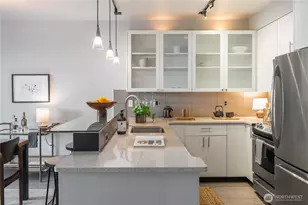 3104 Western Ave, Seattle, WA 98121 - Photo 13