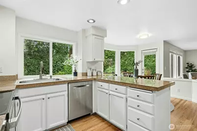 2824 234th Place NE, Sammamish, WA 98074 - Photo 7