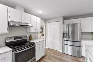 22621 8th Dr SE, Bothell, WA 98021 - Photo 13