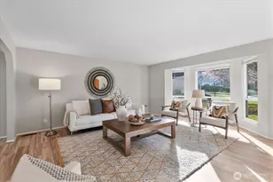 22621 8th Dr SE, Bothell, WA 98021 - Photo 3