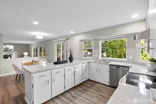 22621 8th Dr SE, Bothell, WA 98021 - Photo 11